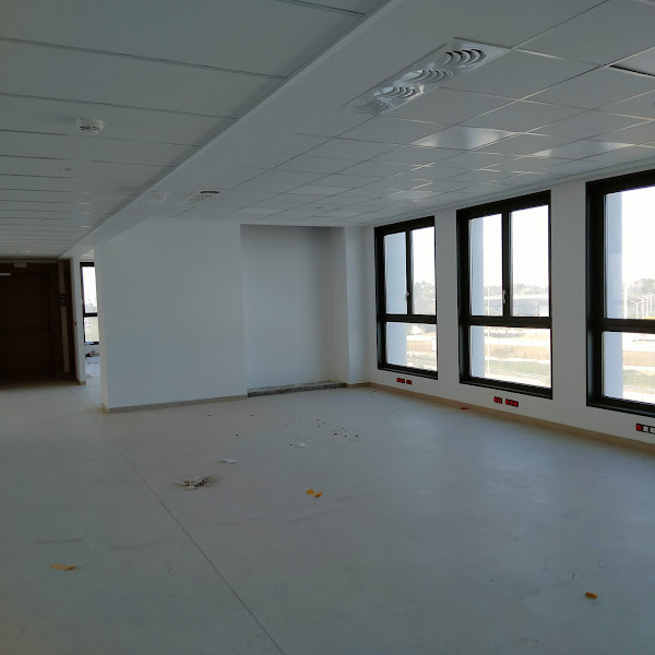 La Marsa Berge Du Lac Bureaux & Commerces Bureau Trs beau open space 820 m au lac 2