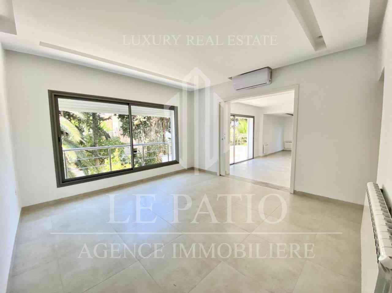 La Marsa Cite Du Stade Location Appart. 4 pices Appartement haut standing dans une rsidence priv