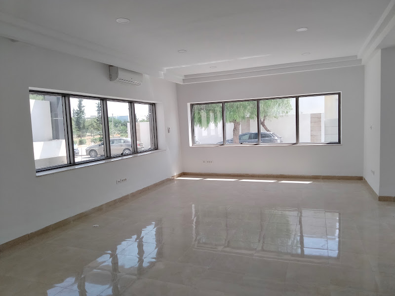 La Marsa Berge Du Lac Bureaux & Commerces Bureau Open 230 m haut standing au lac 2