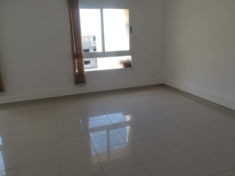 La Marsa Berge Du Lac Bureaux & Commerces Bureau Hall plus 4 haut standing au lac 1