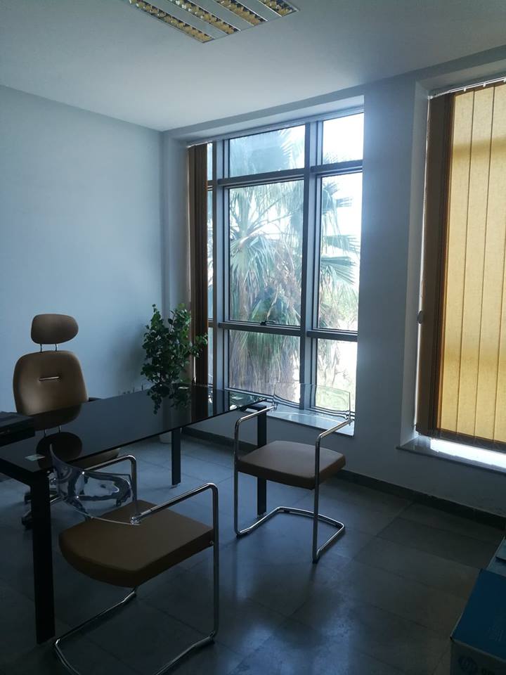 La Marsa Berge Du Lac Bureaux & Commerces Bureau Bureau hall plus 4 haut standing au lac 1