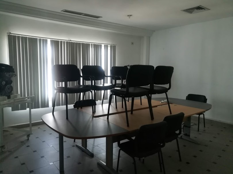 La Marsa Berge Du Lac Bureaux & Commerces Bureau Open space 600 m2 bon emplacement au lac 1
