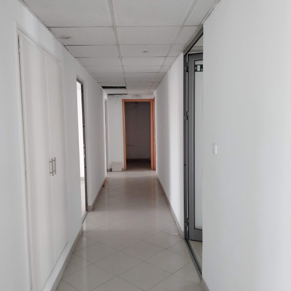 Bab Bhar Montplaisir Bureaux & Commerces Bureau Super bureau 600 m2 haut standing  montplaisir