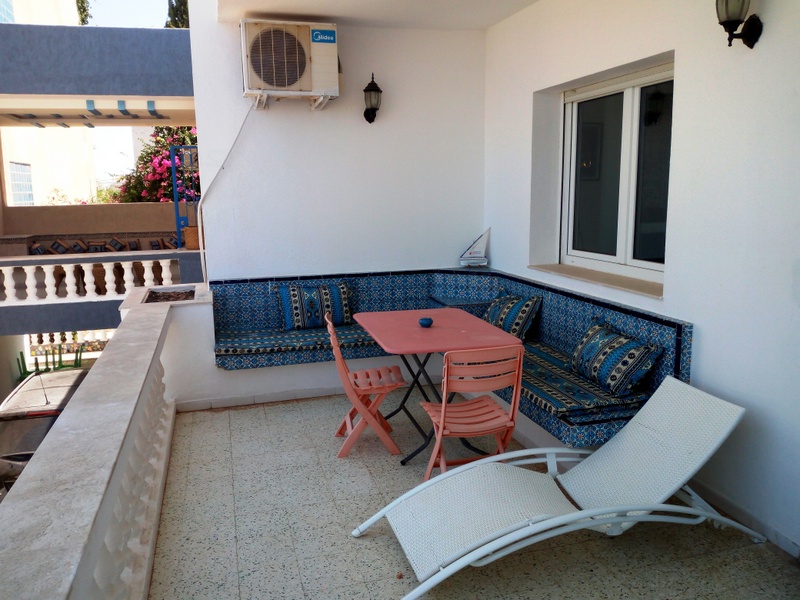 Akouda Chatt Meriem Location vacances Maisons Etage s3 de villa au bord de mer chatt