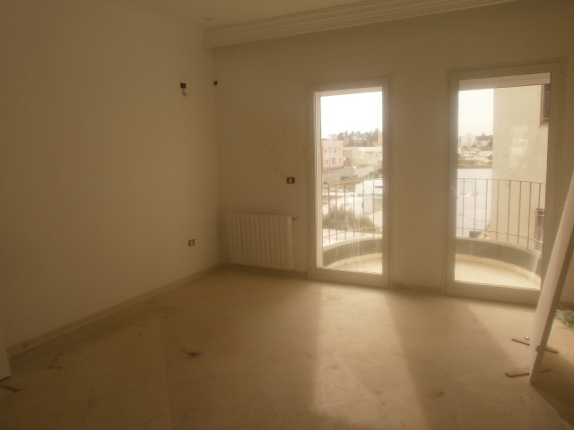 La Soukra Sidi Frej Vente Appart. 3 pices Apparetment au premier etage tout neuf
