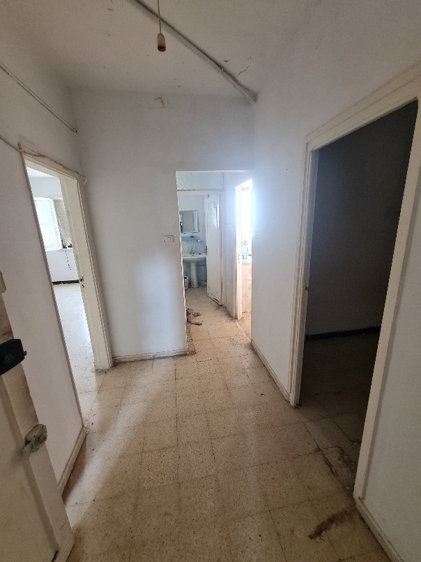 Cite El Khadra Cite El Khadra Vente Appart. 3 pices Hall plus 2 rnov vte a la cit el khadhra wb2371