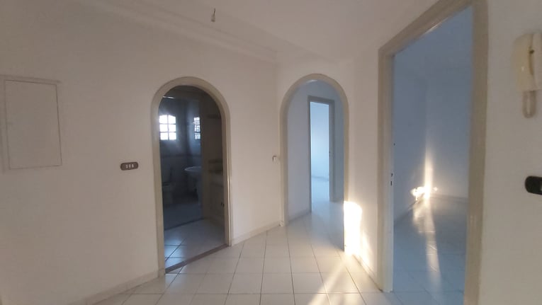 La Marsa Marsa Ennassim Location Appart. 4 pices Etage de villa a la marsa