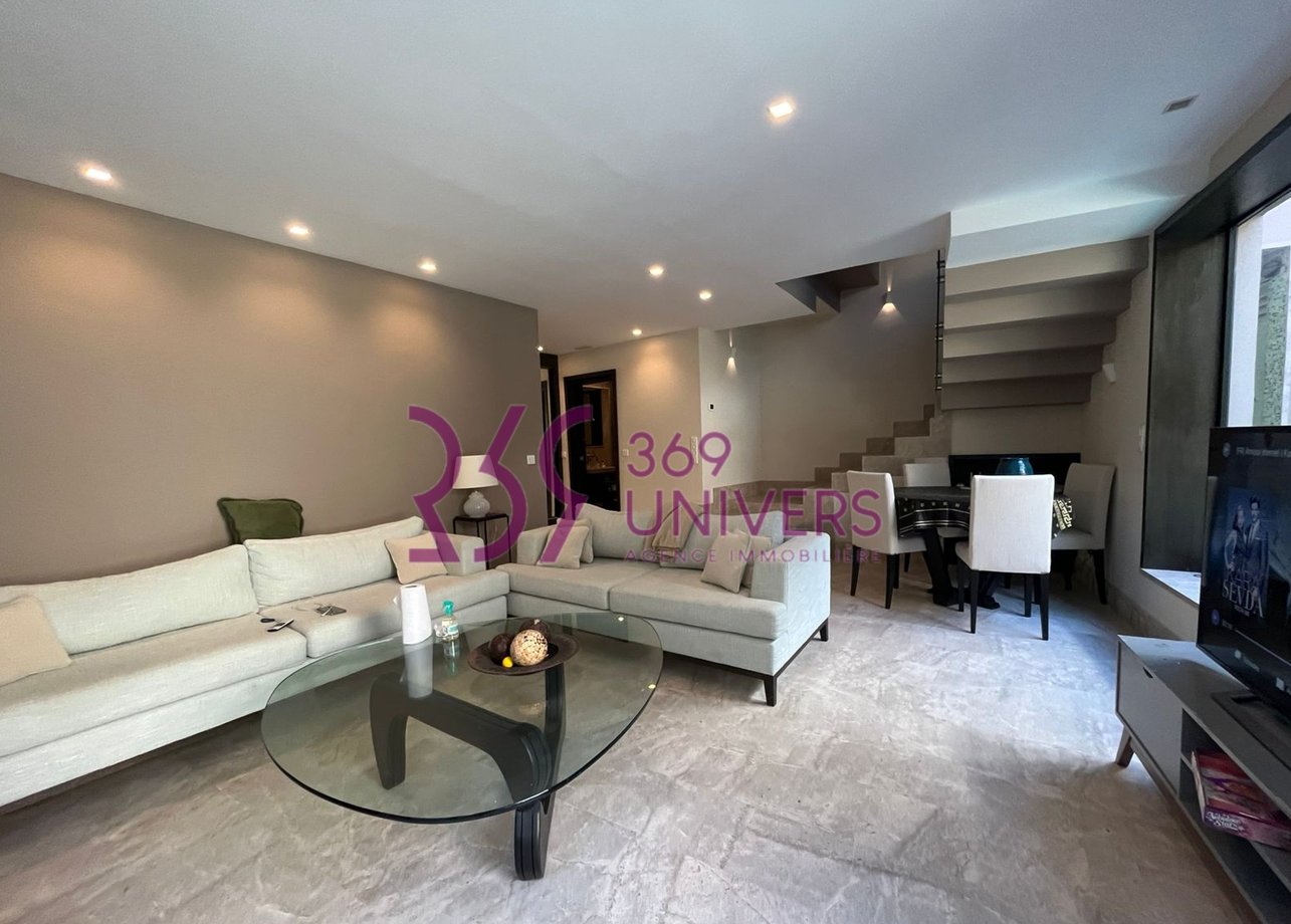 La Marsa&nbsp;Gammart&nbsp;Location&nbsp;Maisons&nbsp;Triplex meuble s3 a gammarth ref rh006