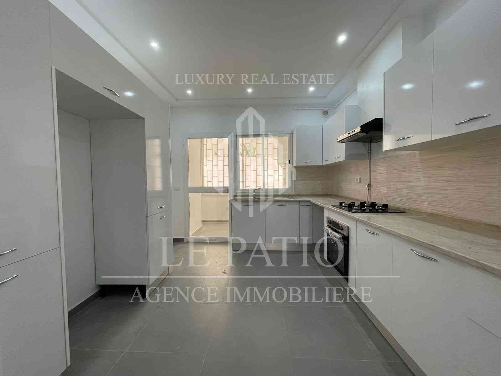 Ain Zaghouan Jardins de Carthage Location Appart. 4 pices Appartement s3 avec une  entre independante jdc