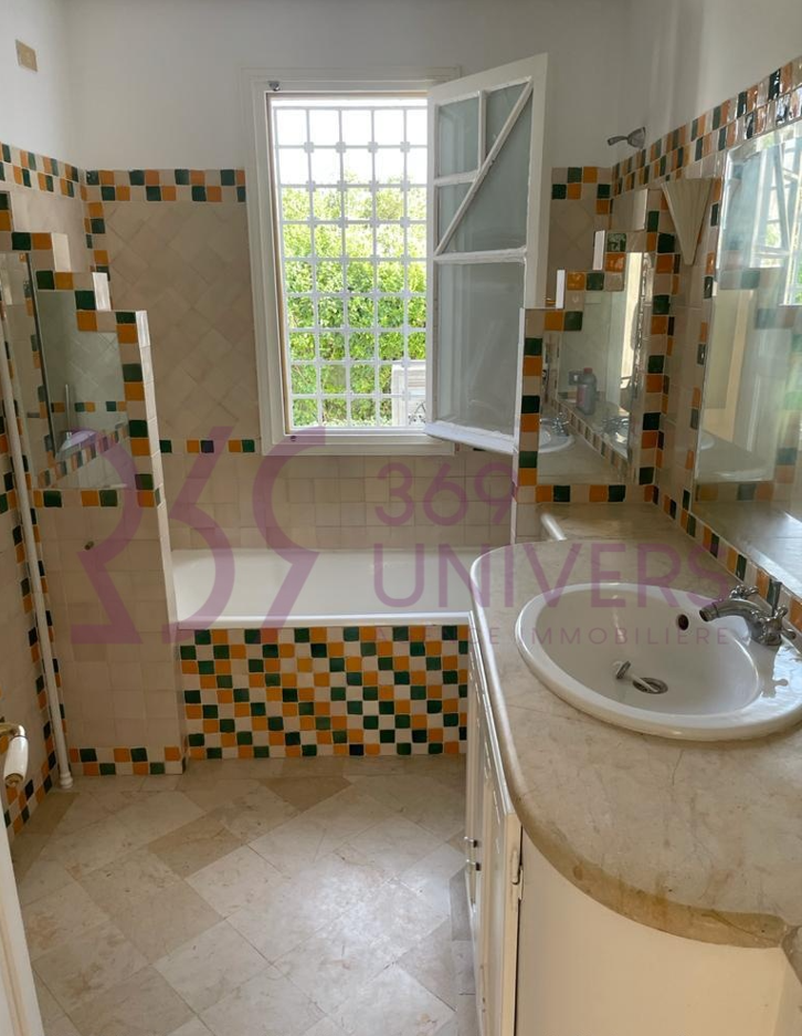 La Marsa Gammart Location Maisons Villa s4 avec jardin a gammarth ref rh022