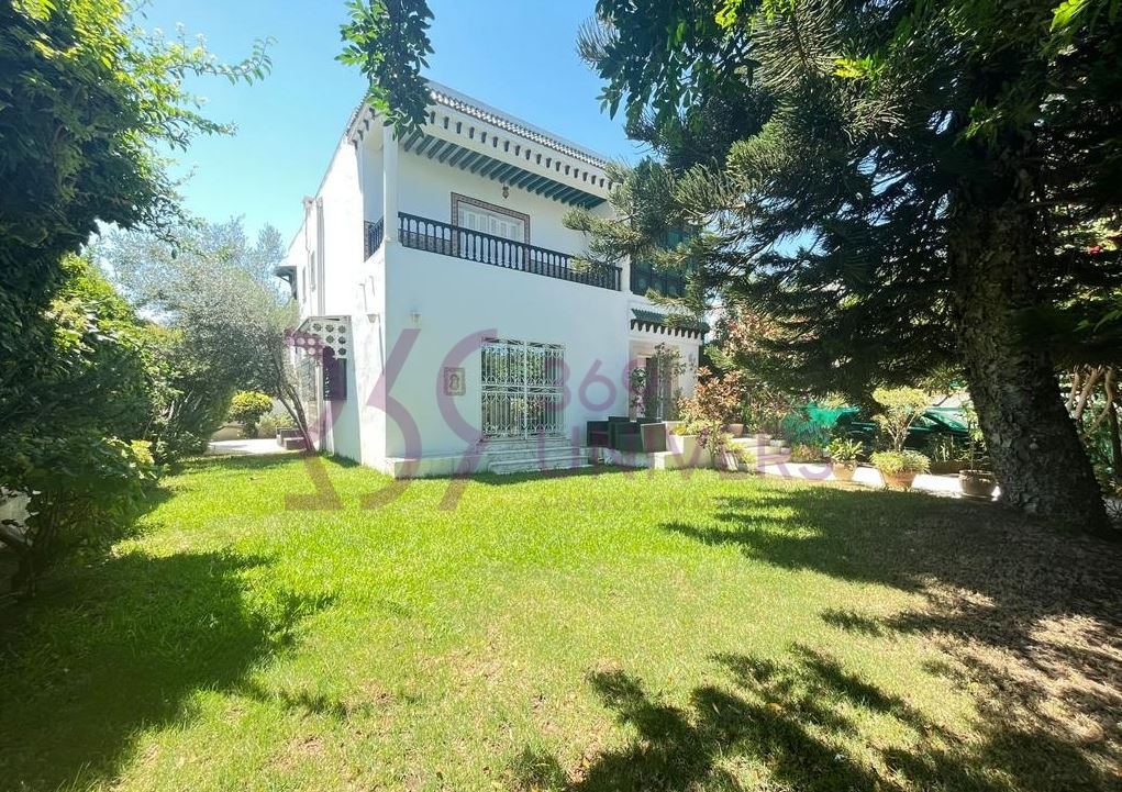 La Marsa Marsa Ennassim Location Maisons Villa avec jardin  la marsa ref rh050