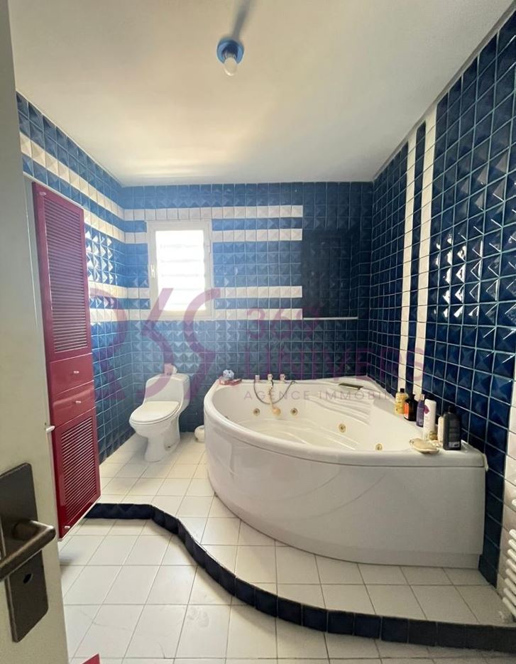 La Marsa Marsa Safsaf Location Maisons Villa avec piscine  la marsa ref rh54