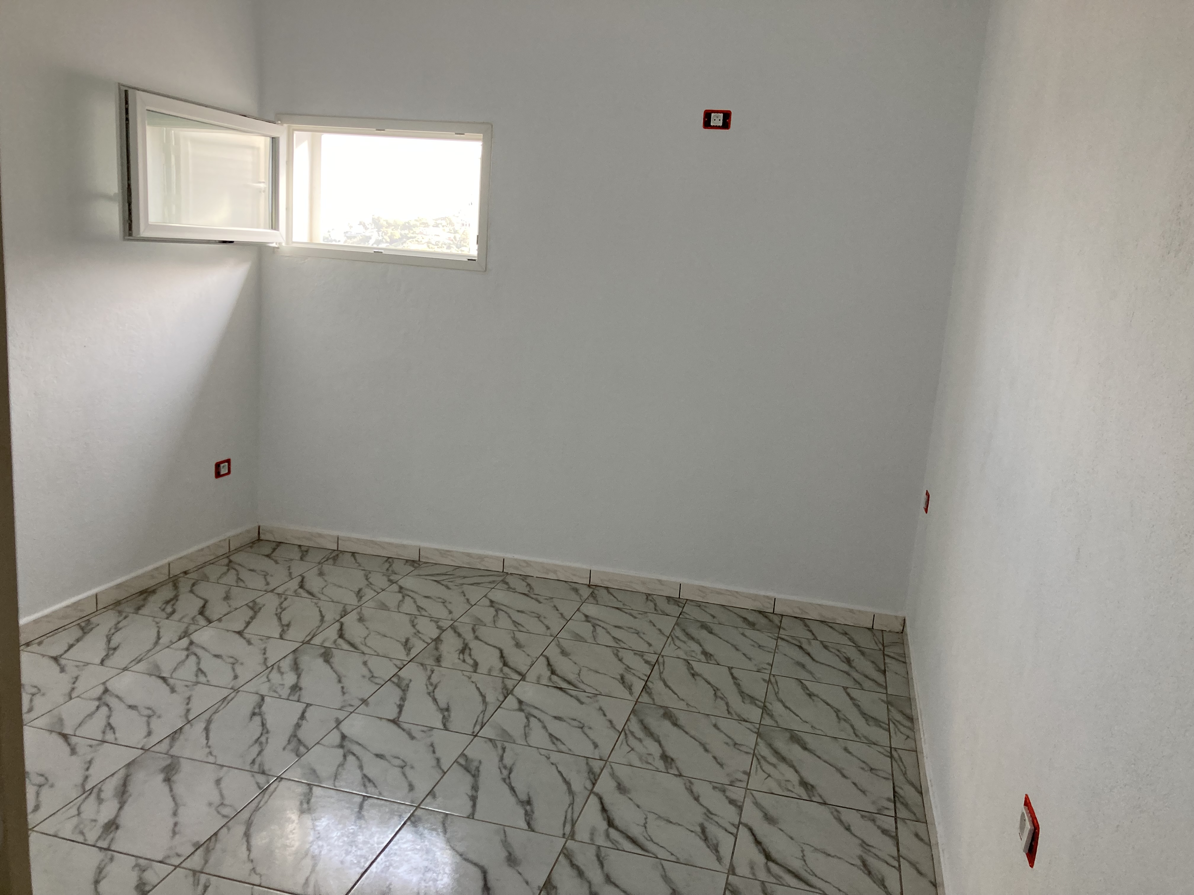 Tabarka Tabarka Location Appart. 3 pices Logement ensoleill et vue mer