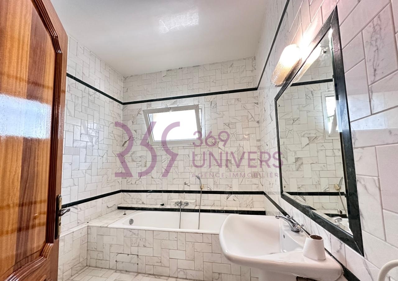 La Marsa Gammart Location Maisons Villa avec vue dgage  gammarth ref rh066