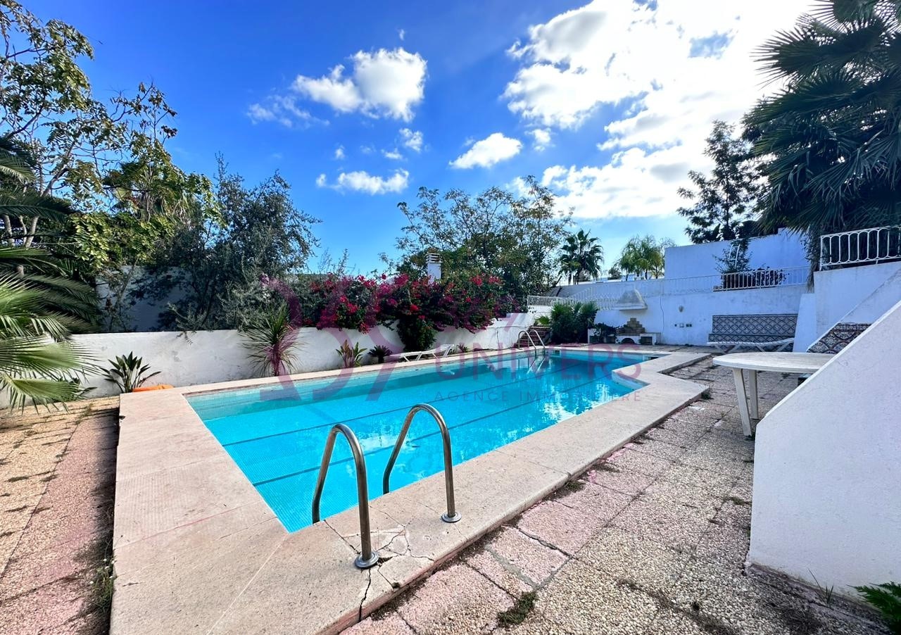La Marsa Gammart Location Appart. 4 pices Rez de chaussee avec piscine a gammarth