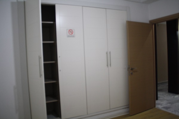 Ezzahra Ezzahra Location Appart. 5 pices+ Gps grand appart haut standing