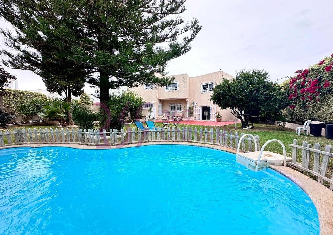 La Marsa Marsa Ennassim Location Maisons Villa avec piscine  la marsa ref rh081