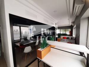 La Marsa&nbsp;Berge Du Lac&nbsp;Bureaux & Commerces&nbsp;Bureau&nbsp;Bureau en 4 espaces  130m lac 2