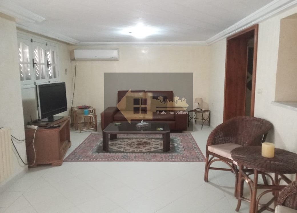 La Marsa Berge Du Lac Location Appart. 3 pices Lac1 loc rez de jardin meubl