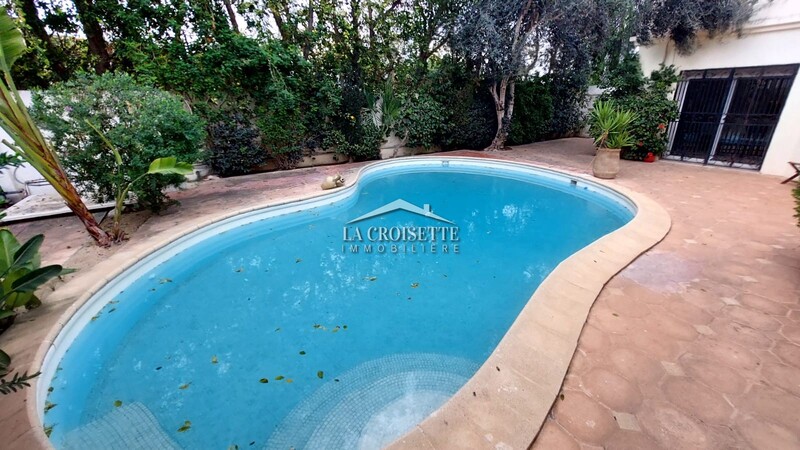 La Marsa Marsa Ennassim Location Maisons Villa s5 avec piscine  la marsa mvl1517