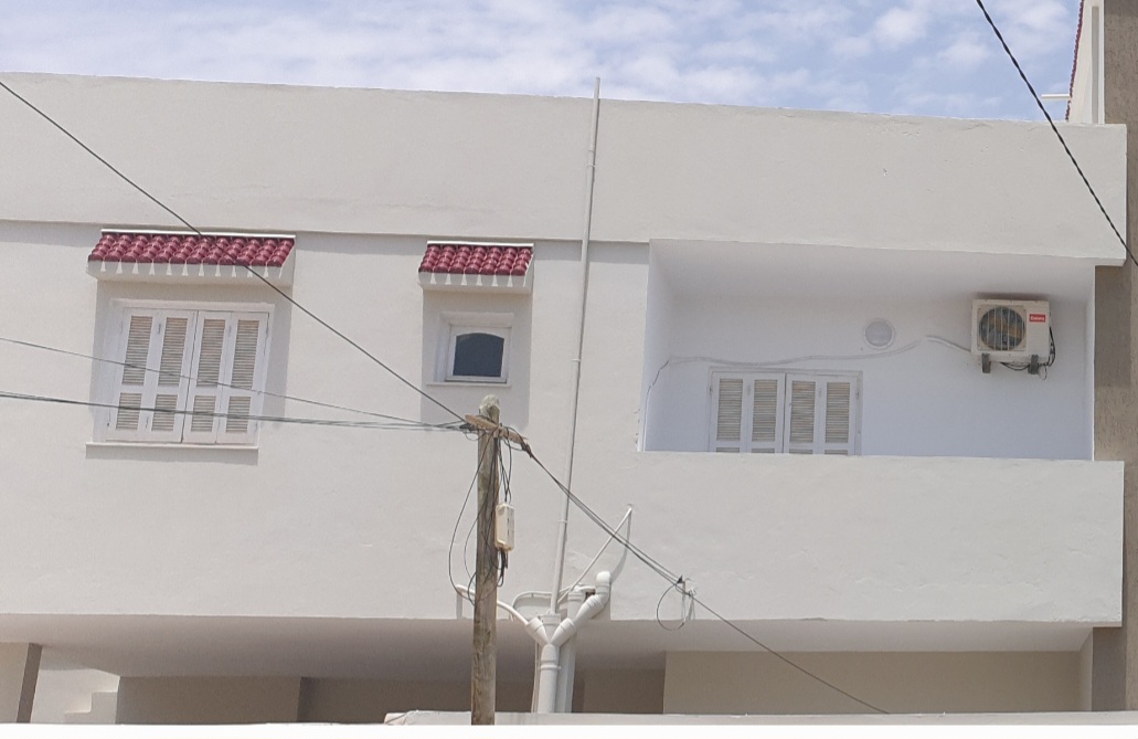 Sfax Ville El Bousten Location Appart. 2 pices Etage de villa