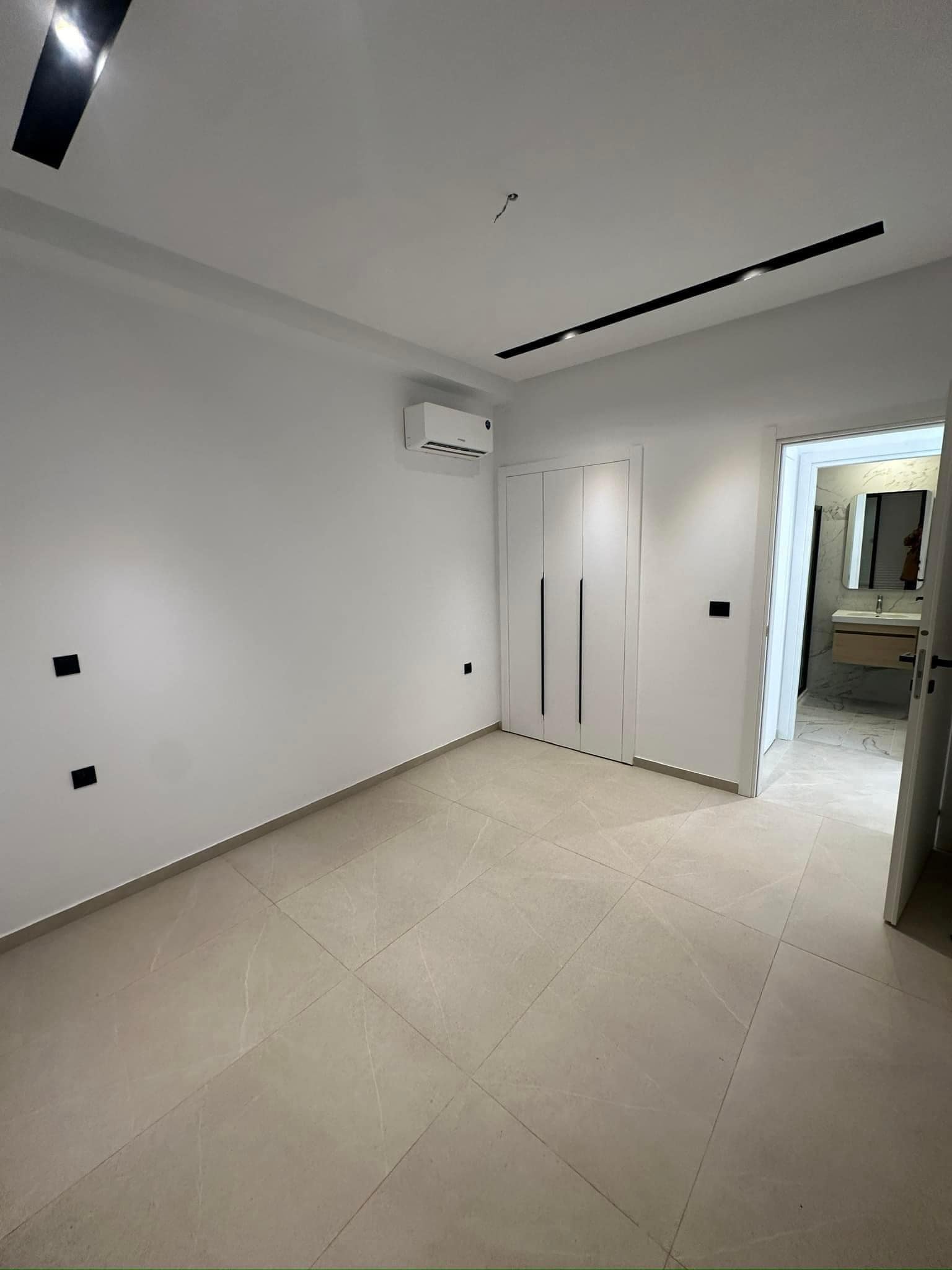 Ain Zaghouan Jardins de Carthage Location Appart. 3 pices Un appartement s3 jardins de carthage