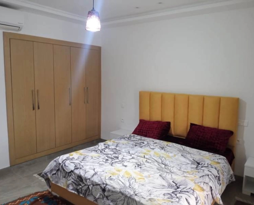 Ain Zaghouan Jardins de Carthage Location Appart. 3 pices Un appartement vide s3  jardin de carthage