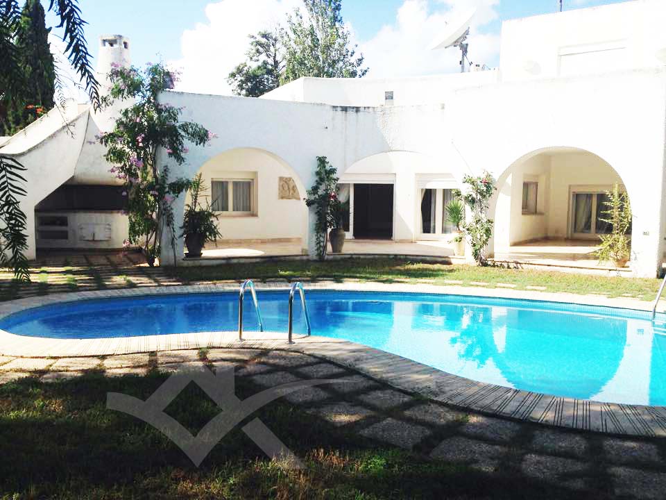 La Soukra La Soukra Location Maisons Magnifique villa avec piscine  la soukra ref0245