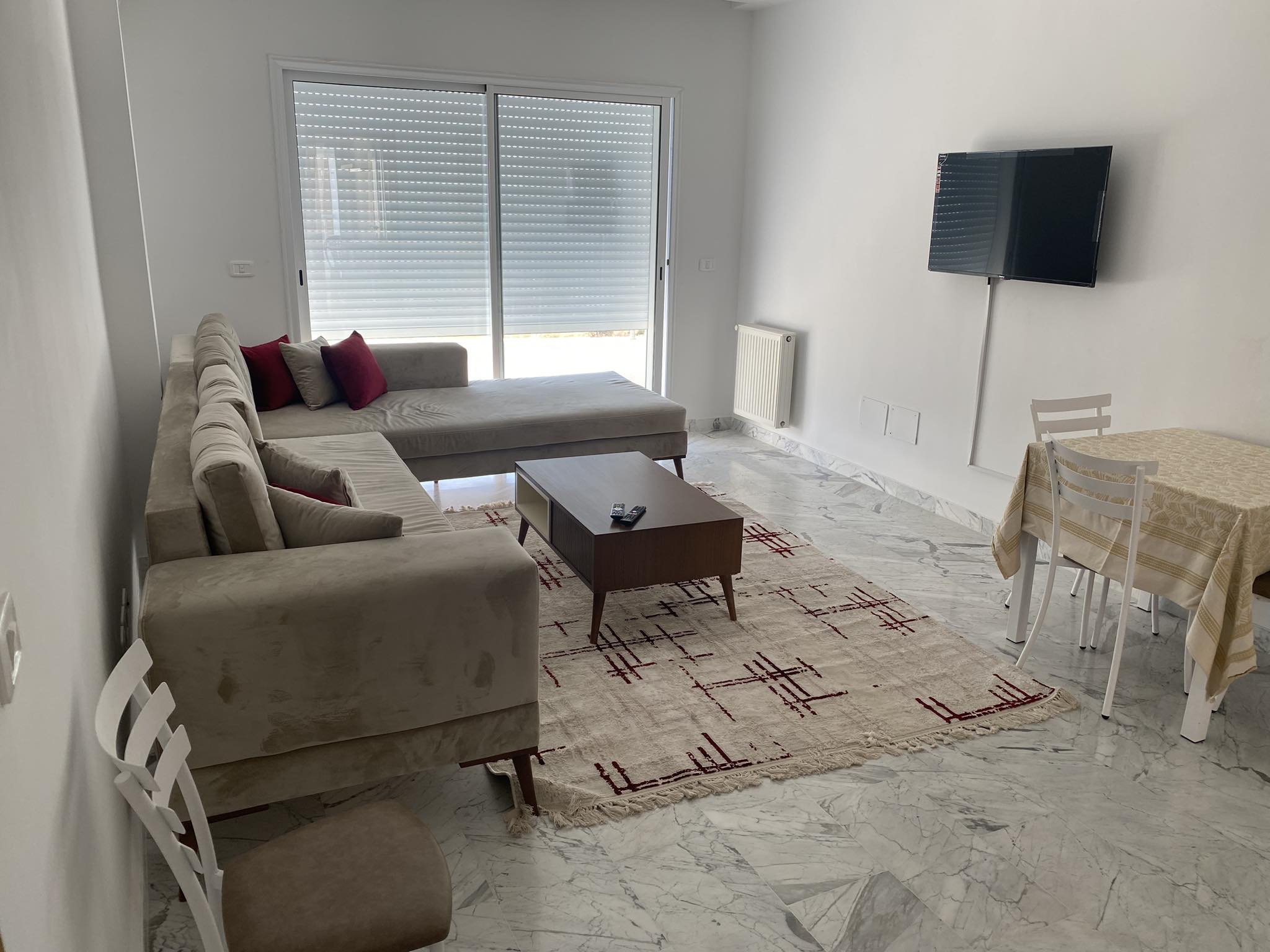 Ain Zaghouan Jardins de Carthage Location vacances Appart. 3 pices S2 au jardin de carthage avec balcon 145d par nuit