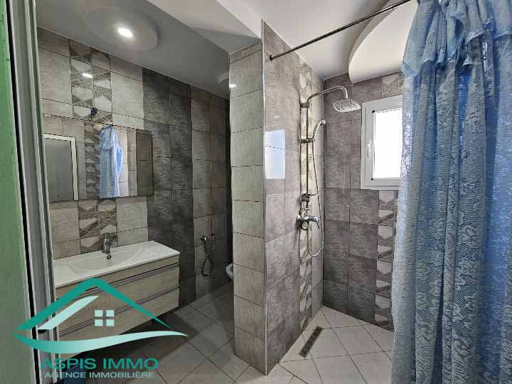 Hammam El Ghezaz Hammam El Ghezaz Vente Appart. 3 pices Appartement 100 m2  hammam ghzeez