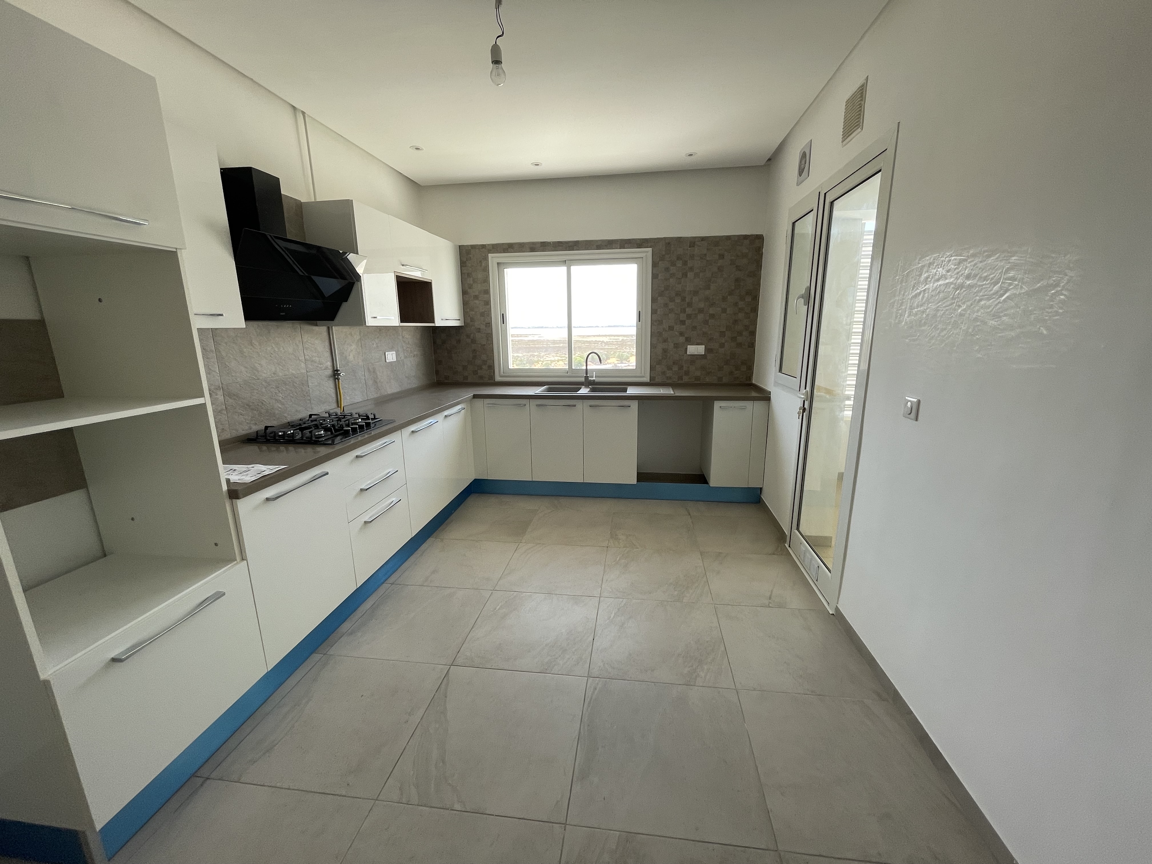 La Marsa Gammart Vente Appart. 2 pices Appartement  s2 neuf  gammarth