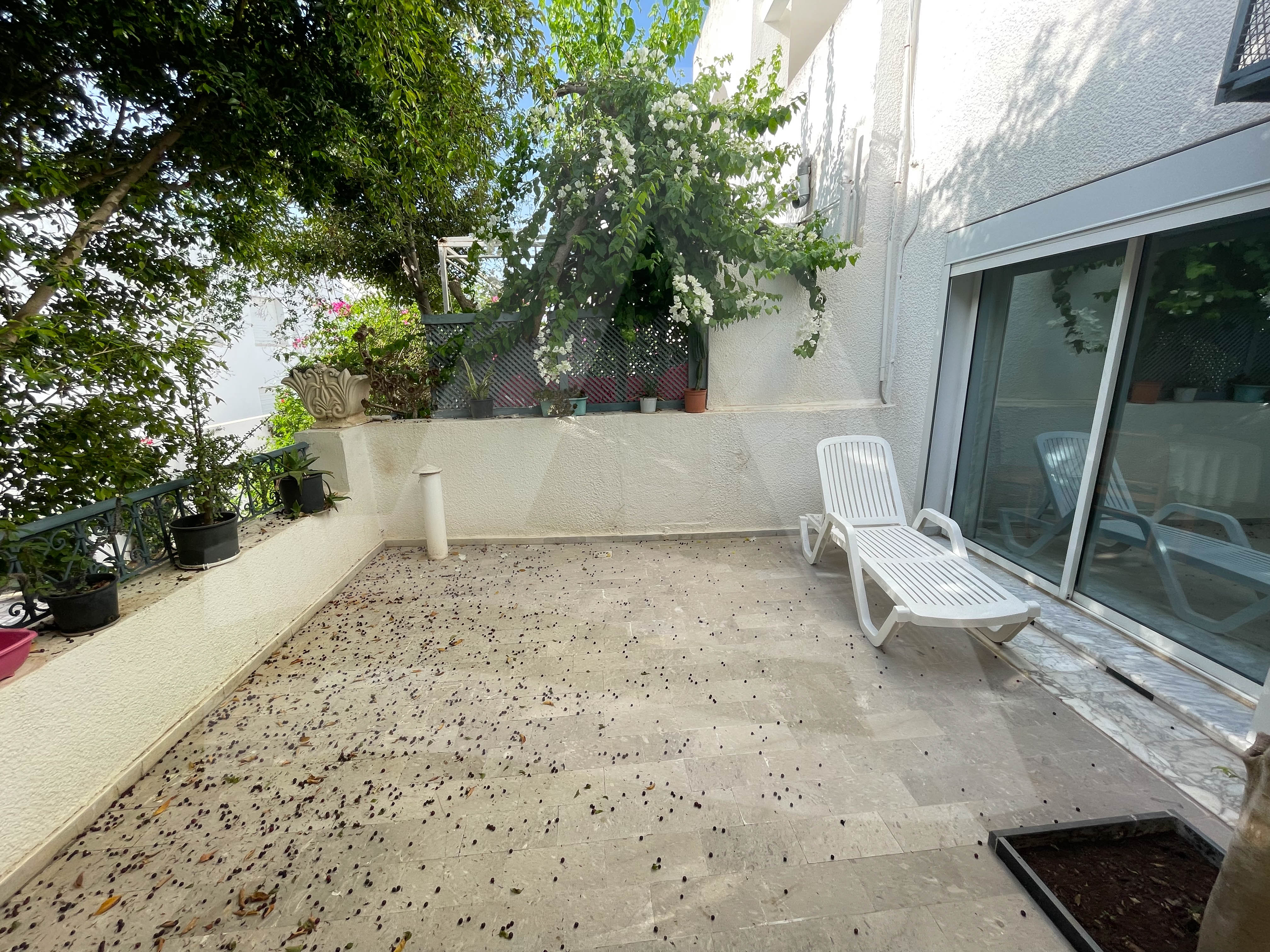 La Marsa Gammart Location Appart. 2 pices Appartement avec jardin et terrasse  gammarth