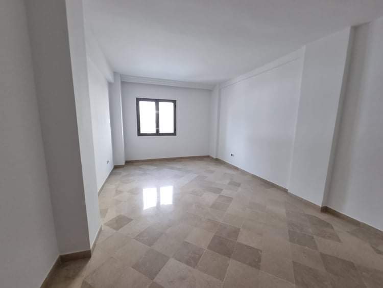 Cite El Khadra Kheireddine Pacha Bureaux & Commerces Bureau Bureau med v tunis