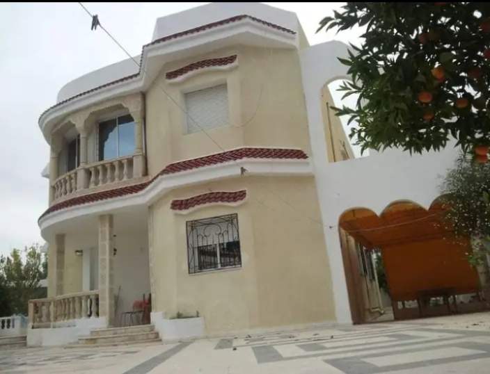 Mannouba La Mannouba Vente Duplex Duplex cit militaires
