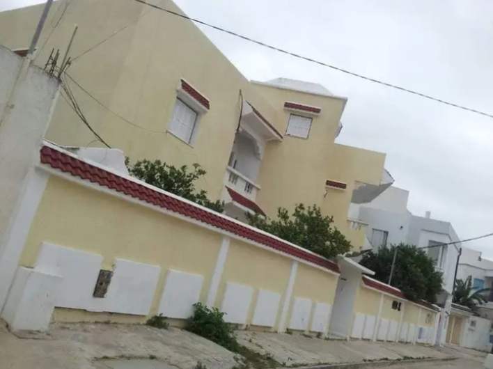Mannouba La Mannouba Vente Duplex Duplex cit militaires