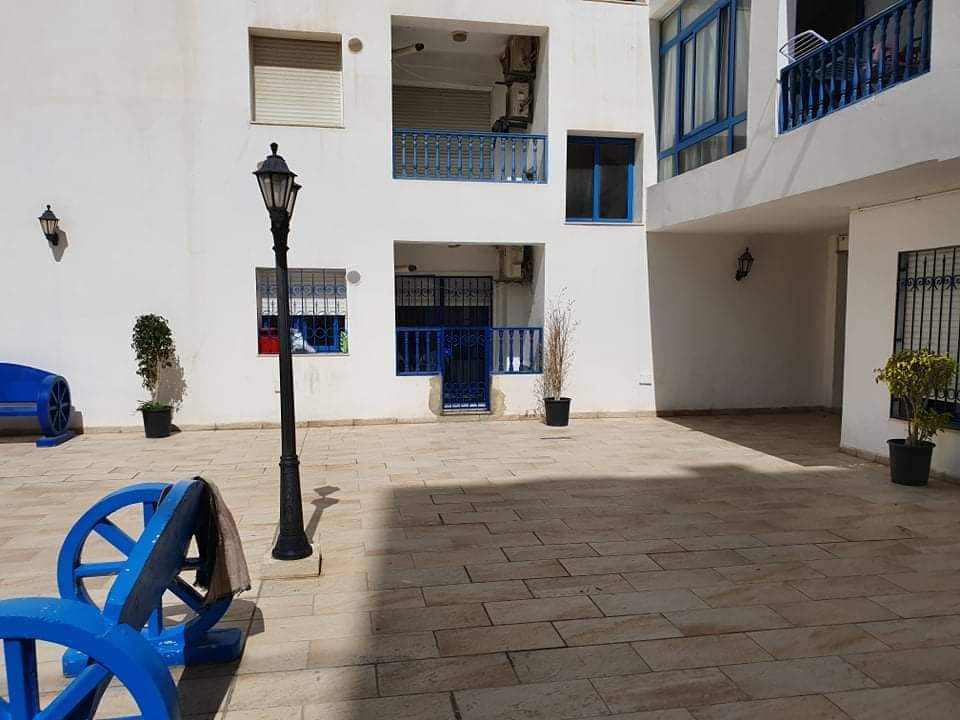Hammamet Hammamet Location vacances Appart. 2 pices S1 au rdc qui ouvre sur la piscine