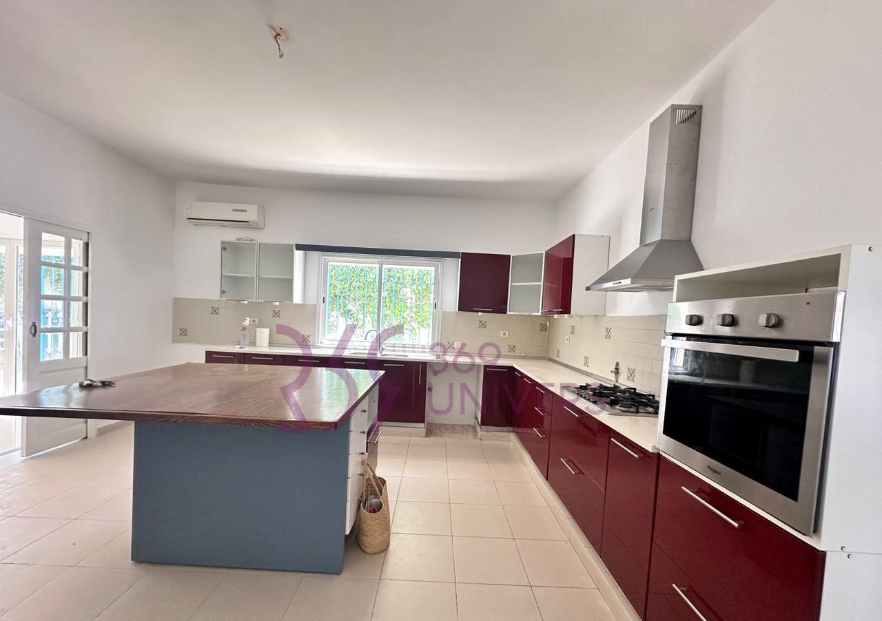 La Marsa Sidi Daoud Location Maisons Villa avec jardin  sidi daoued ref rh111