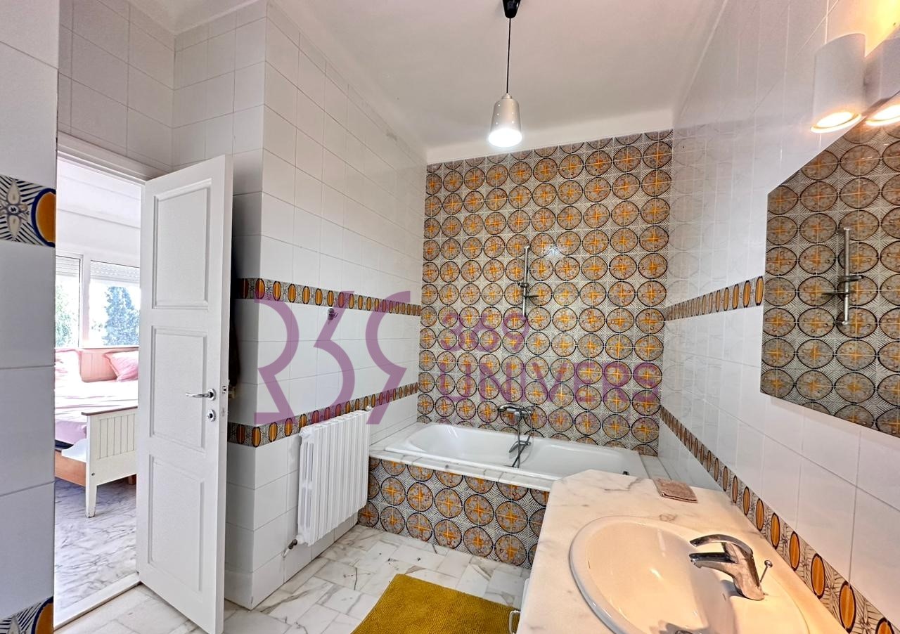 La Marsa Gammart Location Maisons Villa avec piscine  gammarth ref rh113