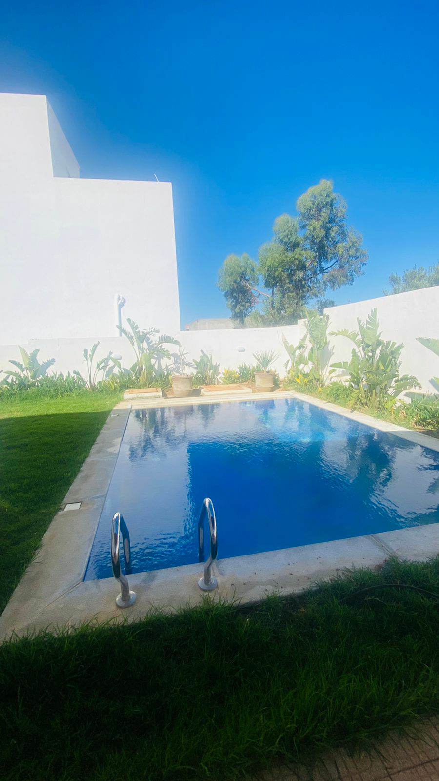 Hammamet Hammamet Vente Maisons Charamnte villa avec piscine de 700m hammamet sud