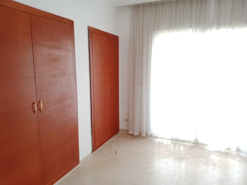 La Marsa Berge Du Lac Location Appart. 2 pices S2 avec grande terrasse lac 2 appartement