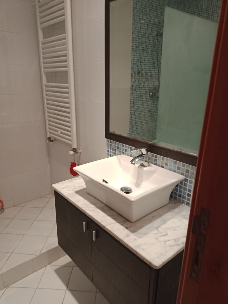 La Marsa Berge Du Lac Location Appart. 2 pices S2 avec grande terrasse lac 2 appartement