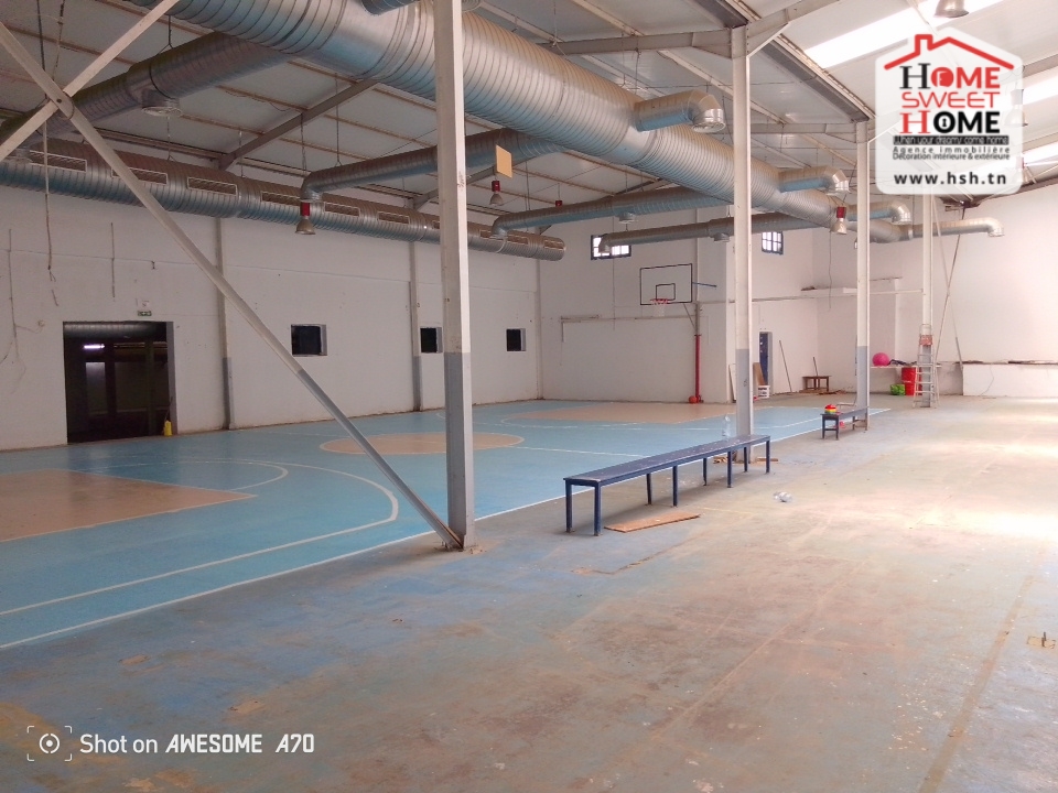 La Marsa Marsa Erriadh Bureaux & Commerces Surfaces Entrepot al masyaf   jbal khaoui