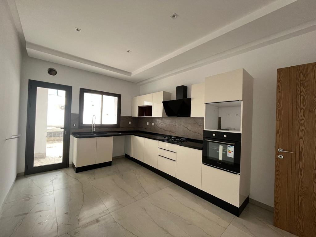 La Soukra Chotrana 1 Vente Appart. 4 pices Des appartements soukra neuf
