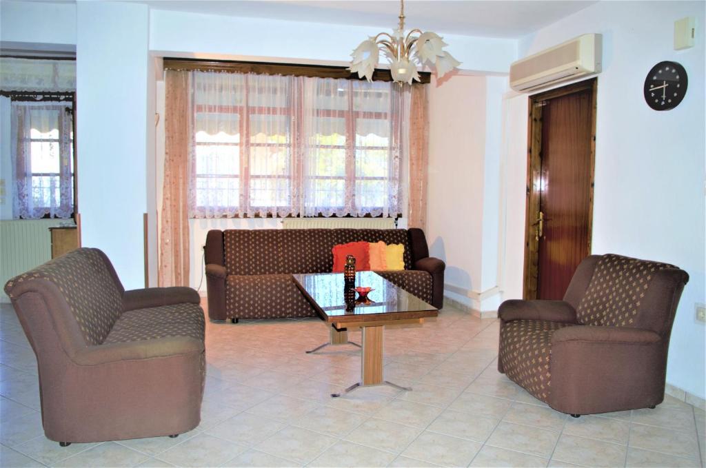 Ain Zaghouan Jardins de Carthage Location Appart. 2 pices S2  jardin de carthage
