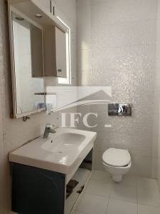 La Marsa Berge Du Lac Location Appart. 1 pice Bureau en 3 espaces 140m  lac 2
