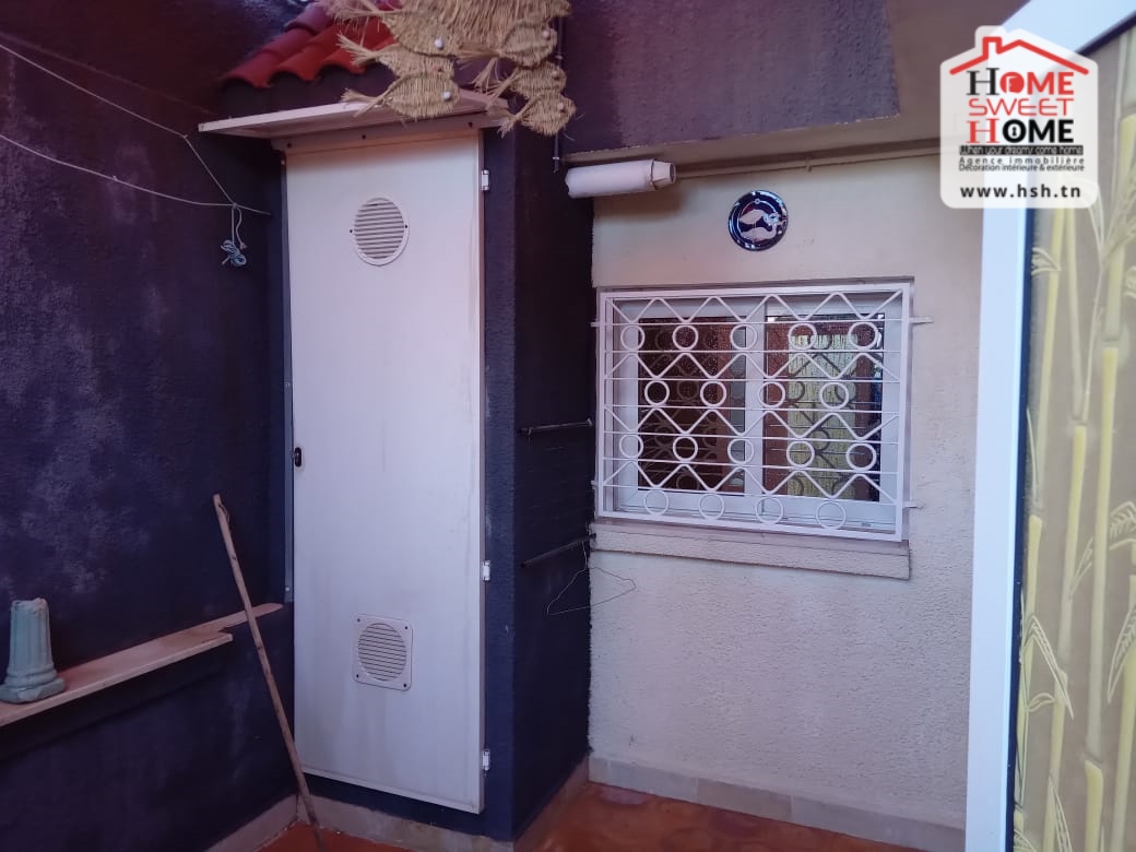 La Marsa Marsa Ennassim Location Appart. 1 pice Studio amand  la marsa corniche