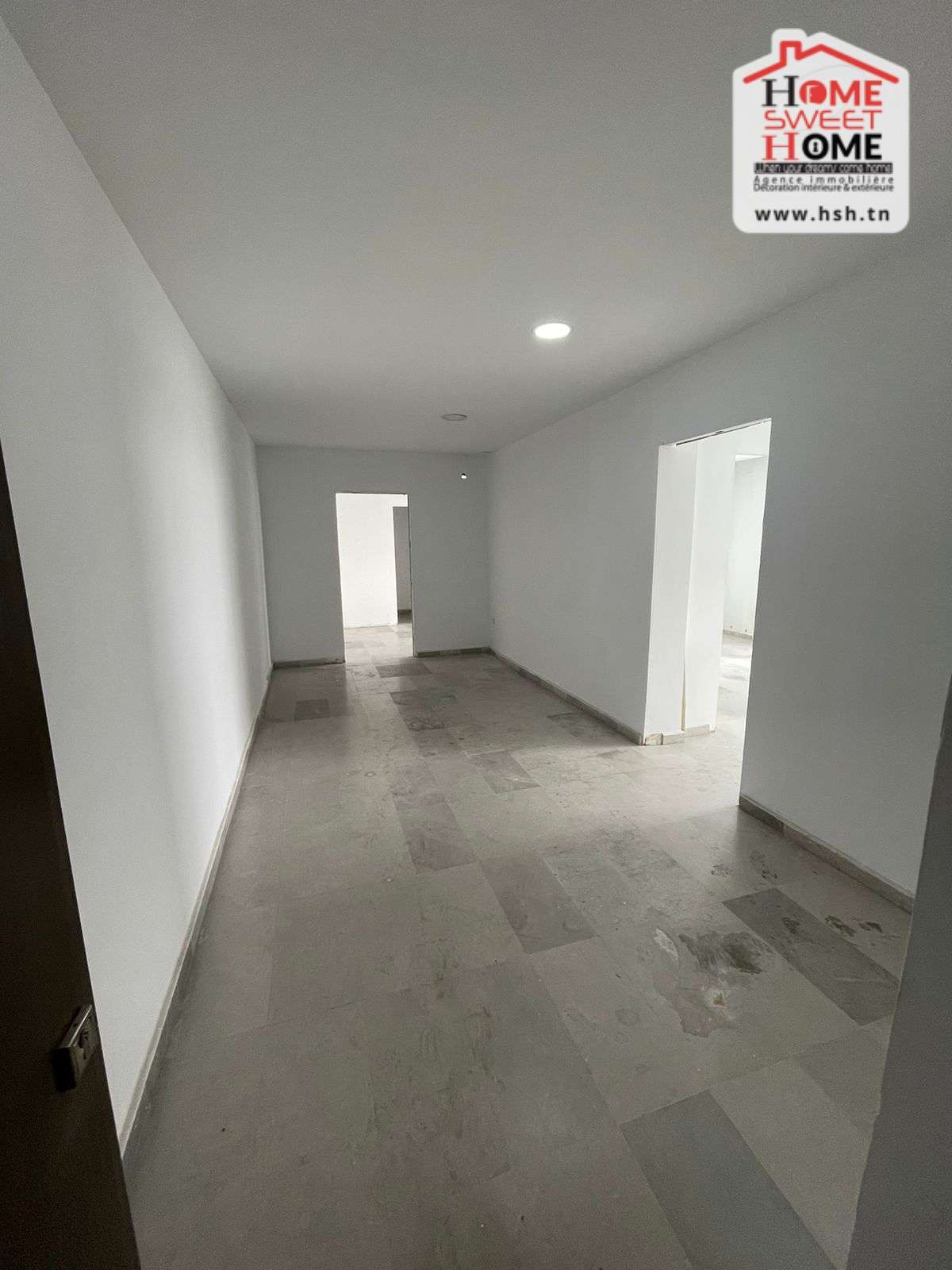Ben Arous Ben Arous Bureaux & Commerces Bureau Bureau lamar  ben arous