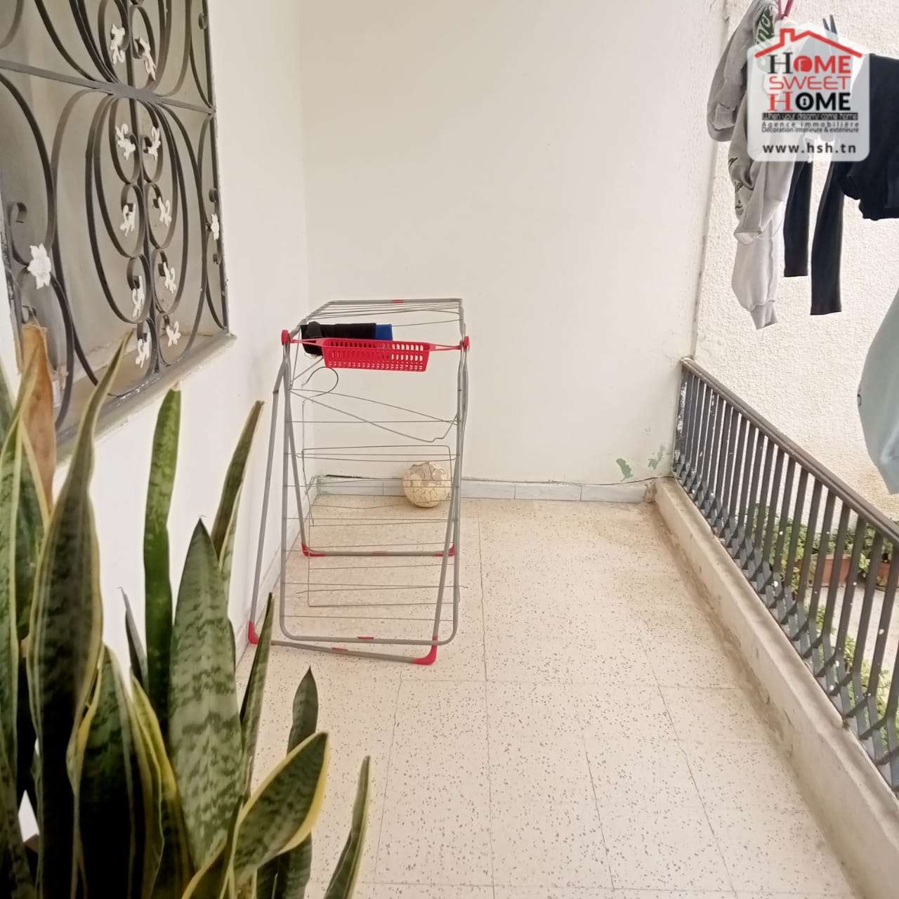 Ben Arous Ben Arous Vente Appart. 5 pices+ Immeuble varon d'el yasminette ben arous