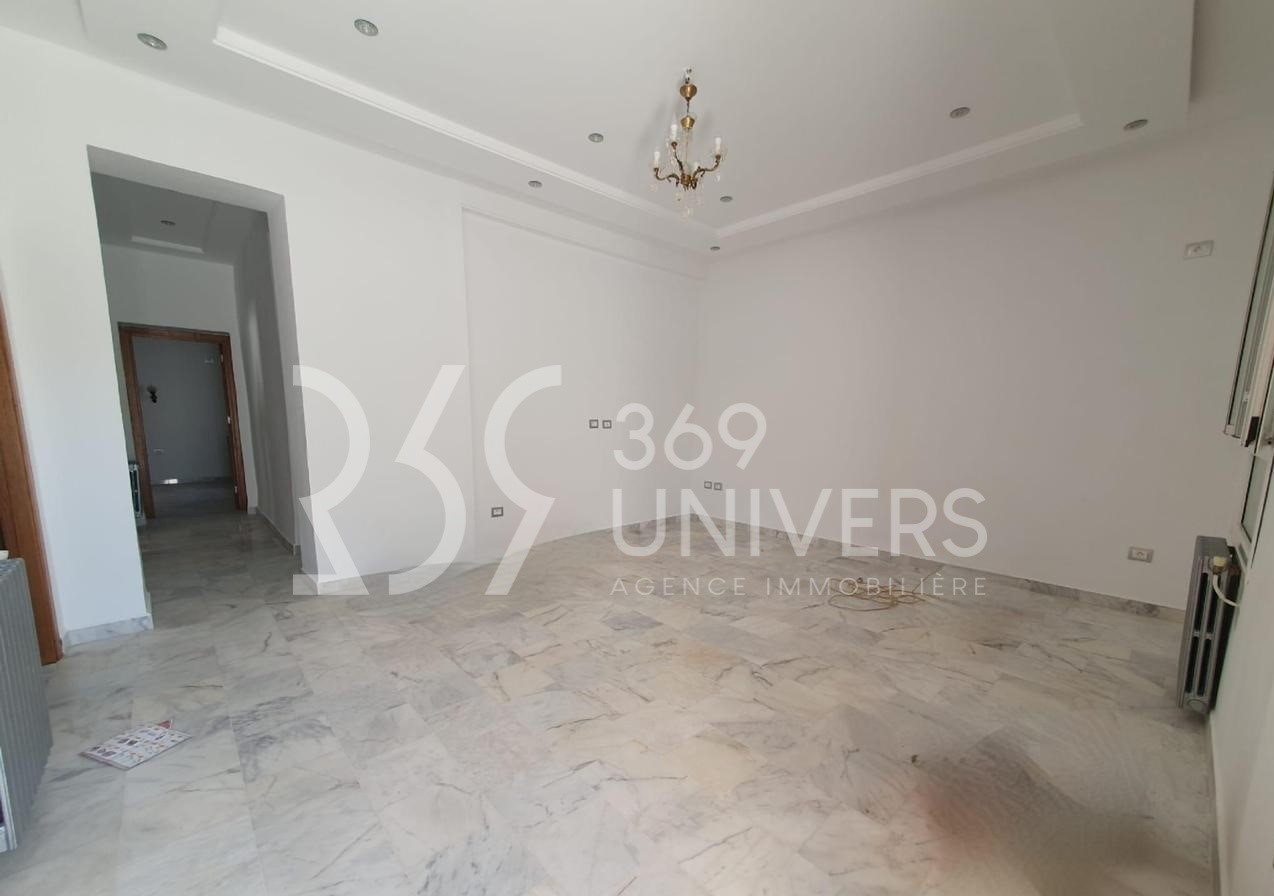 La Marsa Marsa Safsaf Location Appart. 3 pices Appart s3 avec terrasse a la marsa ref ra034
