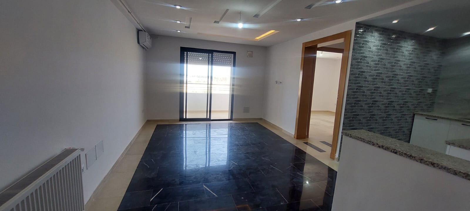 La Soukra La Soukra Location Appart. 1 pice S1 la nouvelle soukra